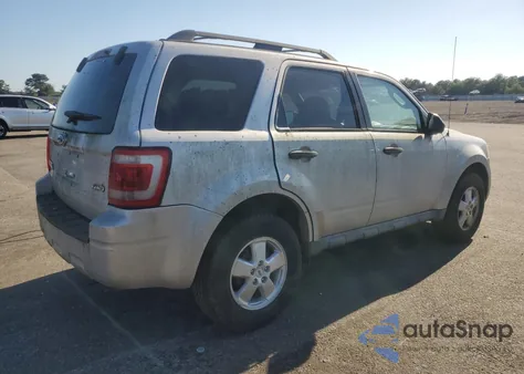 2009 Ford Escape Xlt from USA, damaged, VIN 1FMCU93779KB96000